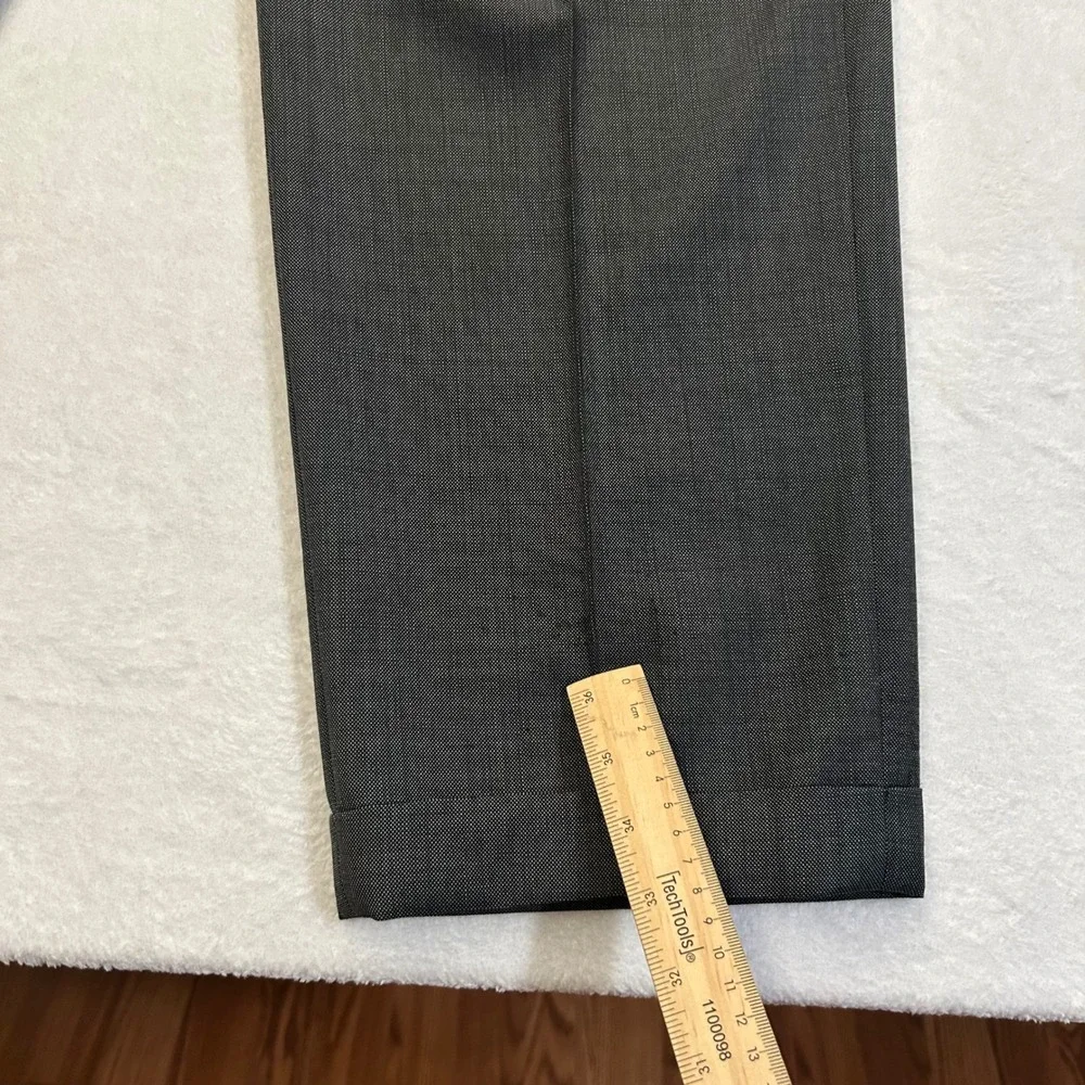 Jos. A. Bank Reserve Suit Reda Wool 2pc Sz 44R W38 Gray Pleated Cuffed Sharkskin